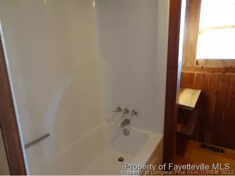205 Koerner Ln, Erwin, NC 28339 photo 7