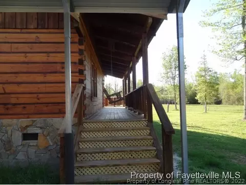 205 Koerner Ln, Erwin, NC 28339 photo 5
