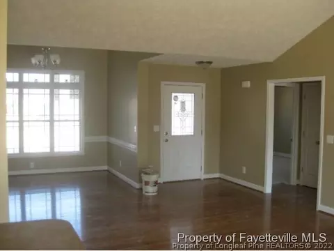 45 Eisenhower Ct, Broadway, NC 27505 photo 2