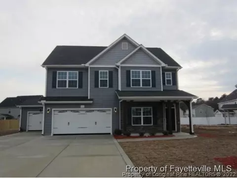 162 Eclipse Ct, Raeford, NC 28376 photo 1