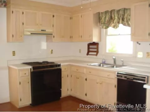 131 Sandy Ridge Rd, Dunn, NC 28334 photo 4