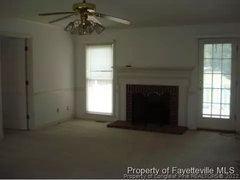 131 Sandy Ridge Rd, Dunn, NC 28334 photo 2