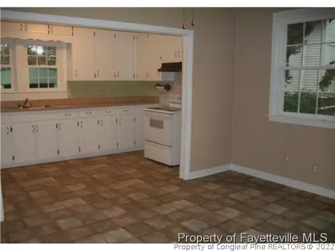 205 E I St, Erwin, NC 28339 photo 5