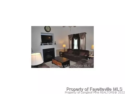 32 Ben Ct, Bunnlevel, NC 28323 photo 3