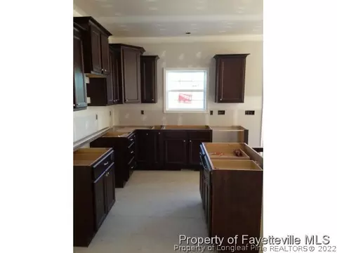 20 Honor Ct, Bunnlevel, NC 28323 photo 7