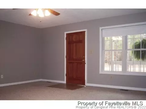 30120 Deercroft Dr, Wagram, NC 28396 photo 2