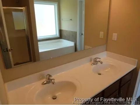 160 Botanical Ct, Bunnlevel, NC 28323 photo 7