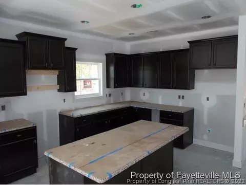46 Stonehurst Dr, Spring Lake, NC 28390 photo 7