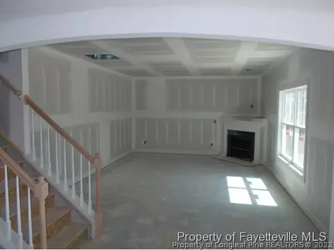 46 Stonehurst Dr, Spring Lake, NC 28390 photo 6