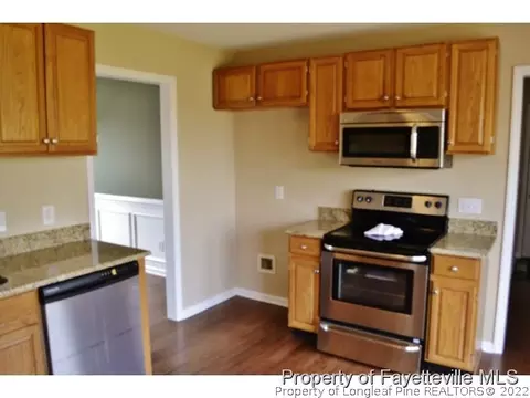 99 Windsor Dr, Angier, NC 27501 photo 4