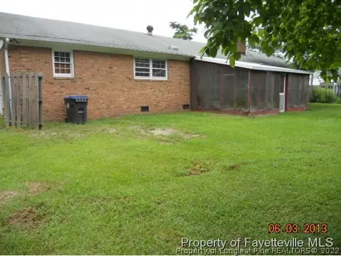702 E Prospect Ave, Raeford, NC 28376 photo 2