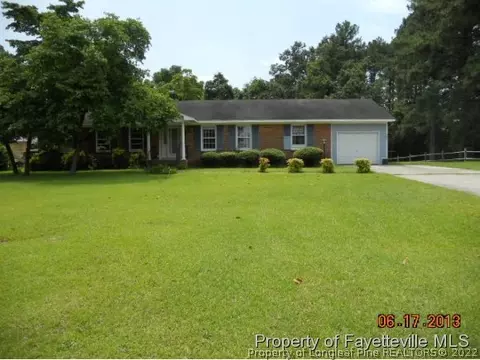 702 E Prospect Ave, Raeford, NC 28376 photo 1