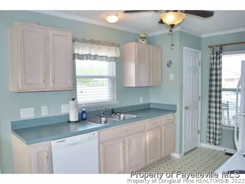 701 Maple Ave, Dunn, NC 28334 photo 8