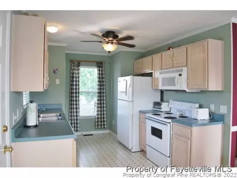 701 Maple Ave, Dunn, NC 28334 photo 7