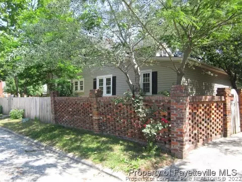 709 S Layton, Dunn, NC 28334 photo 2
