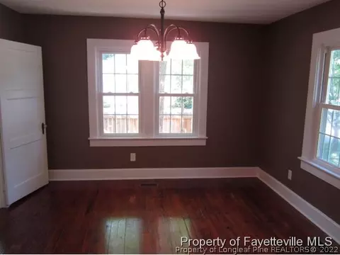 709 S Layton, Dunn, NC 28334 photo 7