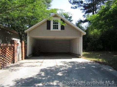709 S Layton, Dunn, NC 28334 photo 3