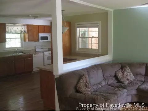 404 First St, Broadway, NC 27505 photo 5