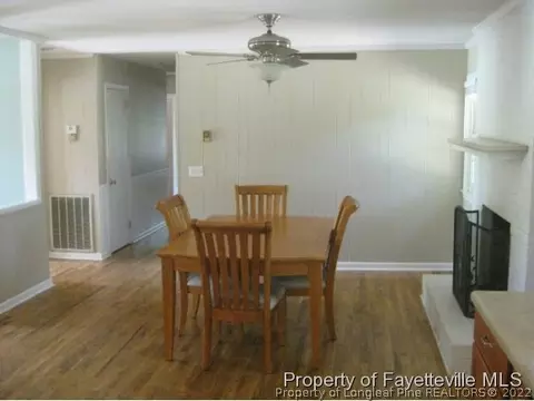 404 First St, Broadway, NC 27505 photo 9