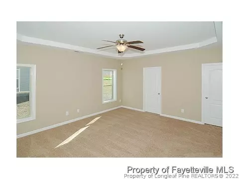 180 Crane Way, Bunnlevel, NC 28323 photo 4