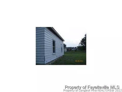 1014 Edgerton St, Dunn, NC 28334 photo 8