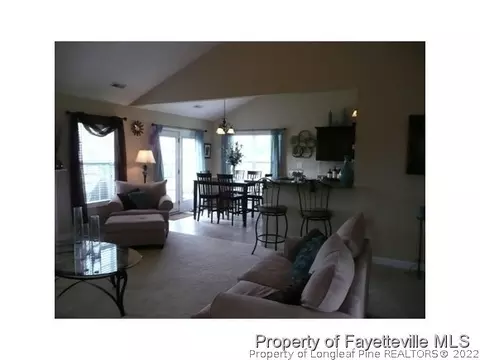 320 Declaration Dr, Raeford, NC 28376 photo 6