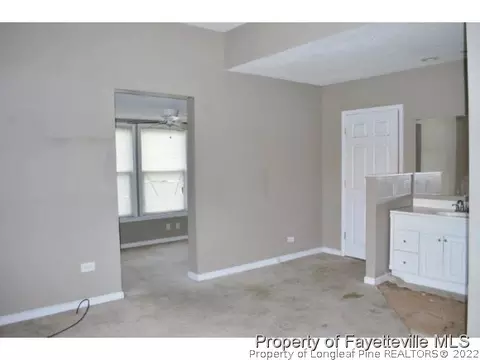 402 W I St, Erwin, NC 28339 photo 16