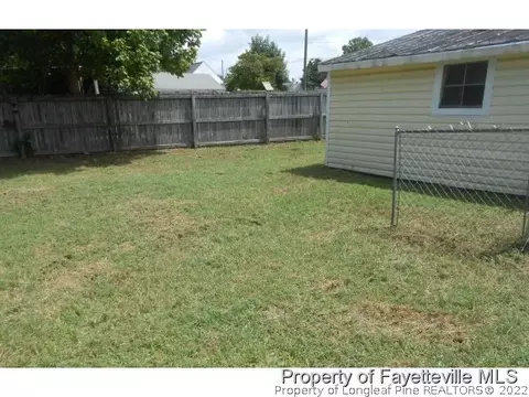 402 W I St, Erwin, NC 28339 photo 22