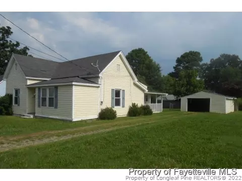 402 W I St, Erwin, NC 28339 photo 2