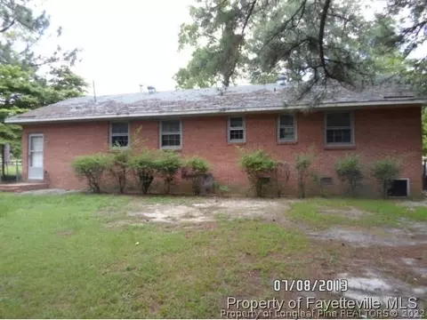 155 Gladiola Dr, Spring Lake, NC 28390 photo 2