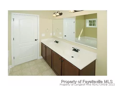 309 English Oak Dr, Bunnlevel, NC 28323 photo 6