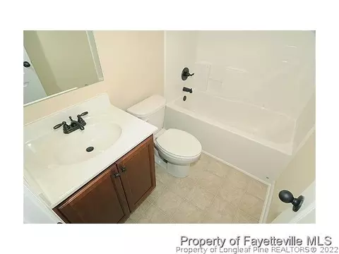 309 English Oak Dr, Bunnlevel, NC 28323 photo 10