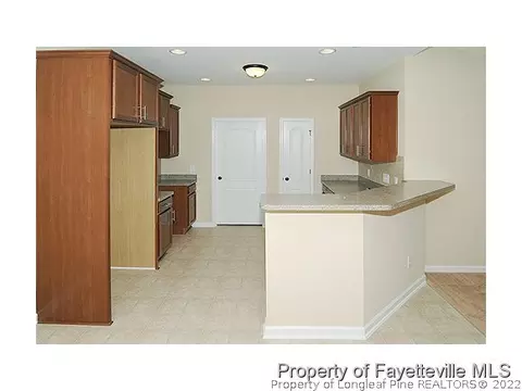 309 English Oak Dr, Bunnlevel, NC 28323 photo 4