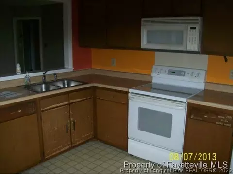 3314 Arrowhead Rd, Spring Lake, NC 28390 photo 4