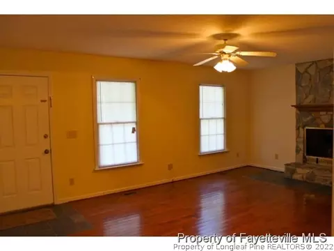 20 Clyde Ln, Cameron, NC 28326 photo 3