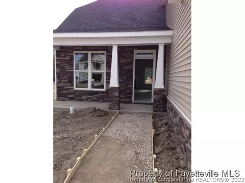 932 Saint Johns Loop, Raeford, NC 28376 photo 2