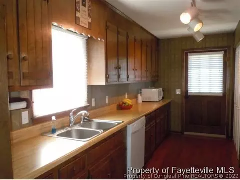 1903 Friendly Rd, Dunn, NC 28334 photo 12