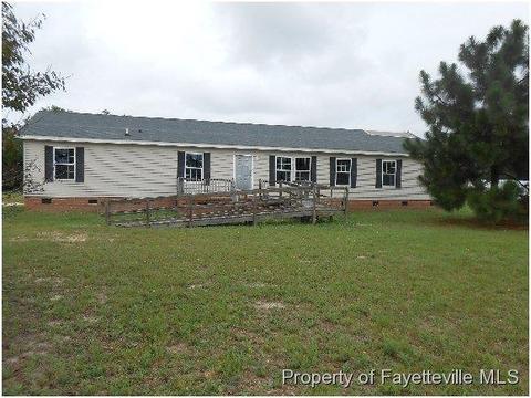 1591 Loop Rd, Raeford, NC 28376 photo 1