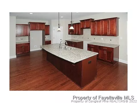141 Valley Stream Rd, Spring Lake, NC 28390 photo 5