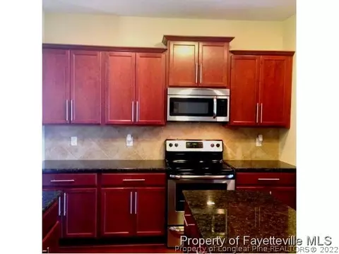 502 St Johns Loop, Raeford, NC 28376 photo 5