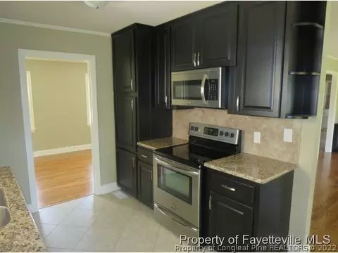 1206 Guy Ave, Dunn, NC 28334 photo 4