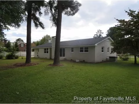 1206 Guy Ave, Dunn, NC 28334 photo 2