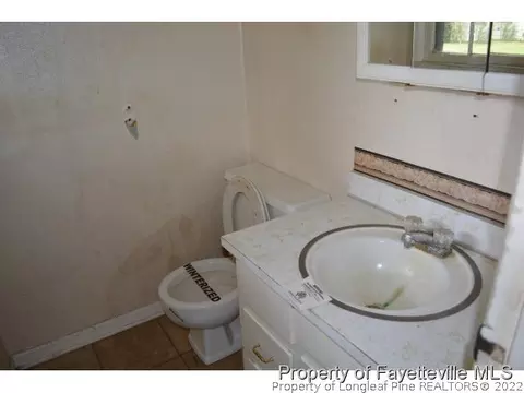 283 Melissa Dr, Dunn, NC 28334 photo 12