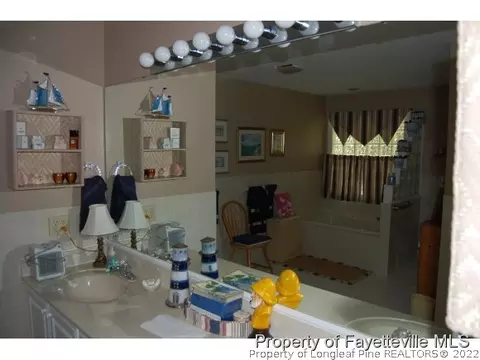 668 Willow Ln, Vass, NC 28394 photo 16