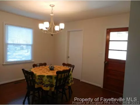 296 E Jackson, Coats, NC 27521 photo 4