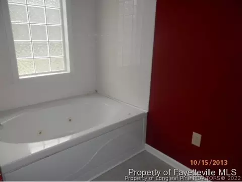 124 Hosta Dr, Raeford, NC 28376 photo 9