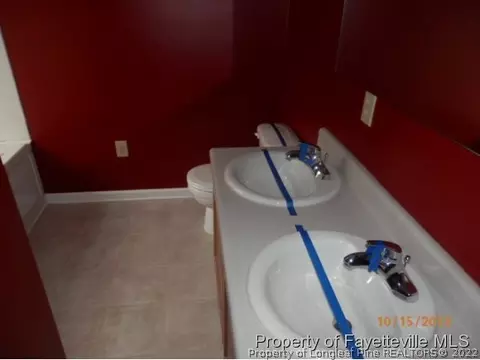 124 Hosta Dr, Raeford, NC 28376 photo 10