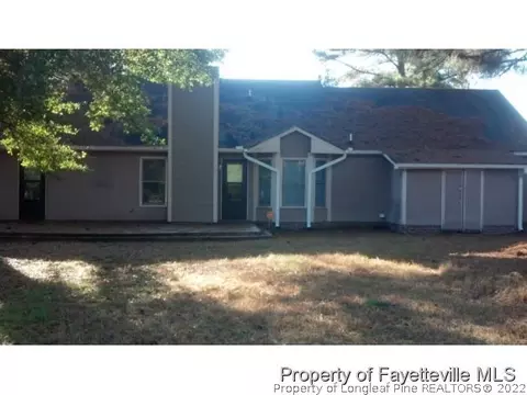 590 Riverwind Dr, Spring Lake, NC 28390 photo 2