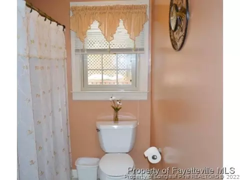 101 E Pine St, Lillington, NC 27546 photo 16