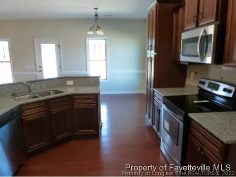 723 Botanical Ct, Bunnlevel, NC 28323 photo 5